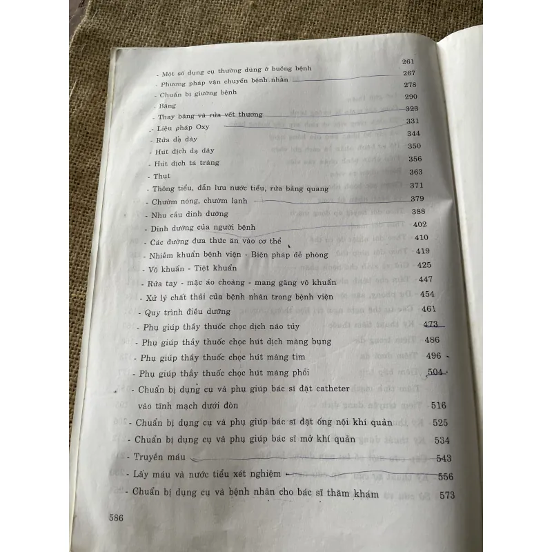 Điều dưỡng học cơ bản, sách gần 600 trang khổ lớn 796443