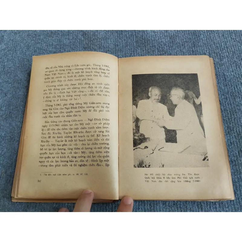 35 NĂM CHIẾN ĐẤU VÀ XÂY DỰNG 568093