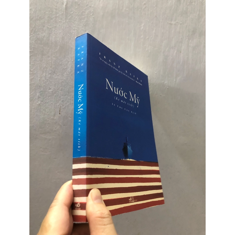 Nước Mỹ (Kẻ mất tích) - Franz Kafka (như mới!) 327152
