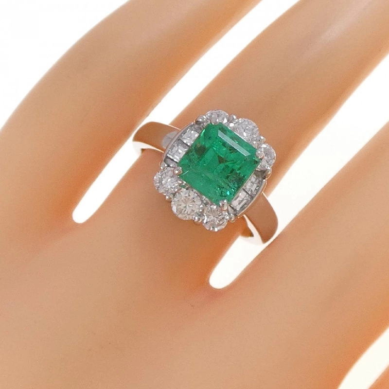 Nhẫn Emerald PT900 2.06CT - Hàng hiệu Chính hãng 852105