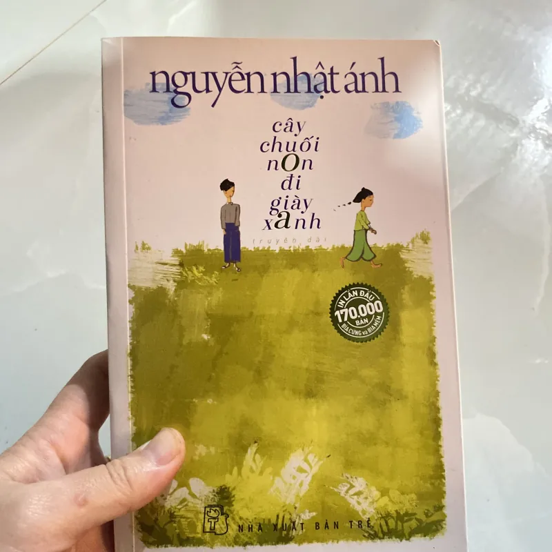 Cây chuối non đi giày xanh 937110