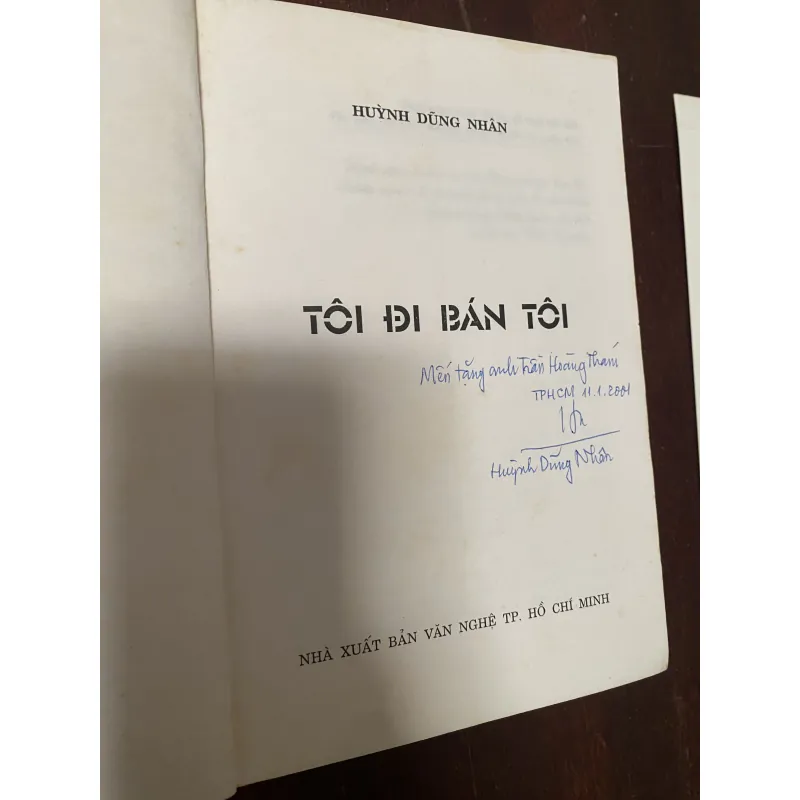 [chữ ký] Tôi Đi Bán Tôi- Huỳnh Dũng Nhân 1047131