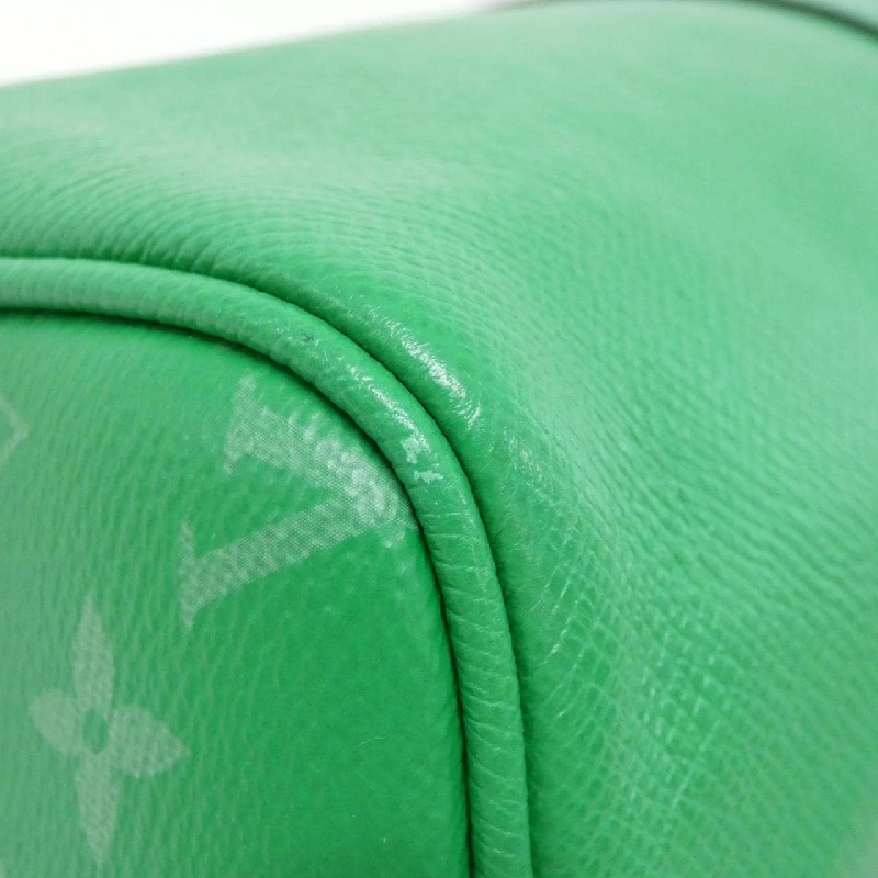 Túi Boston Louis Vuitton Taiga Lama Keepall Bandoulière 45cm M31046 614863