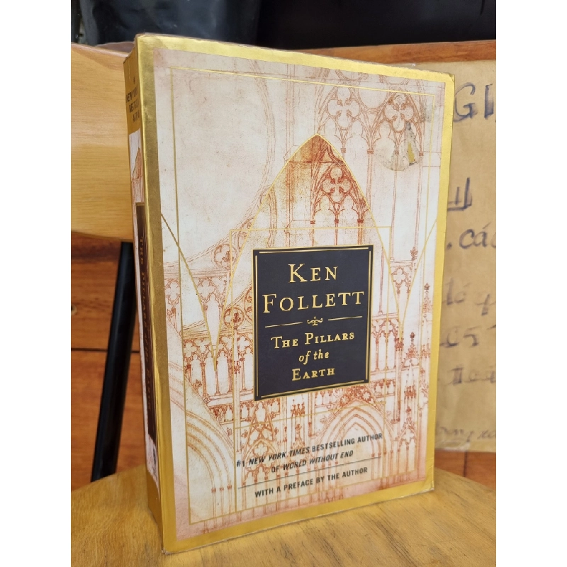 THE PILLARS OF THE EARTH - KEN FOLLETT 120571