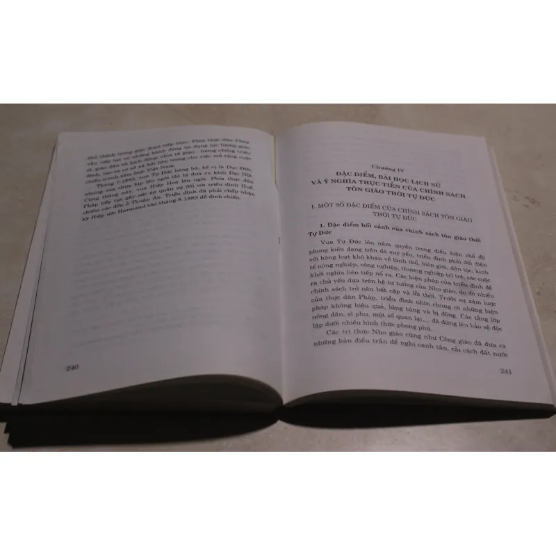 Chính sách tôn giáo thời Tự Đức 972601