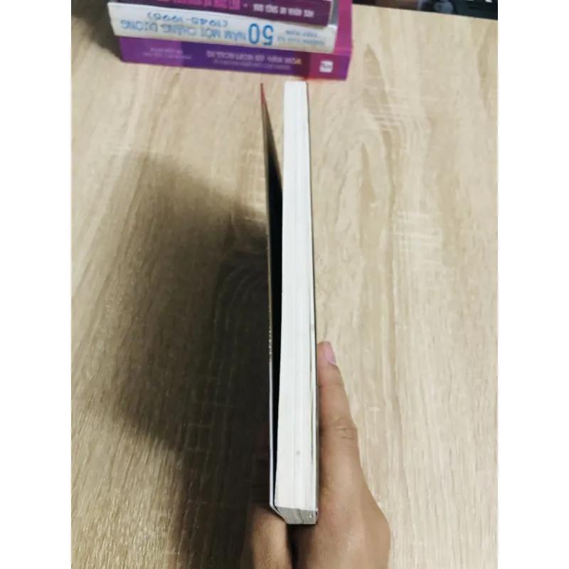 NGƯỜI CỦA MỘT THỜI 1006297