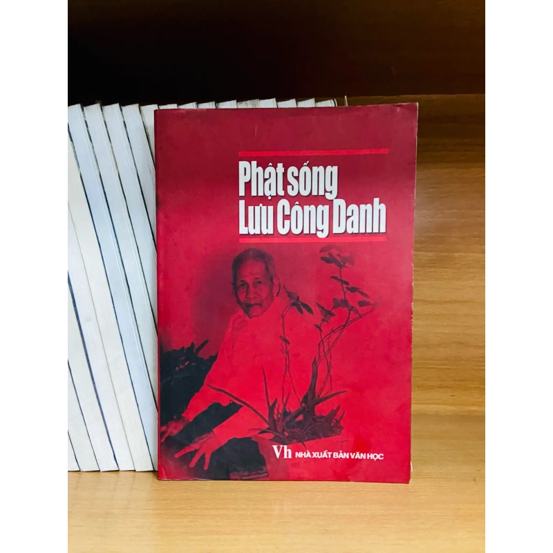 (Sách cũ SCGR) Phật sống Lưu Công Danh - Lịch sử VAVOC2T1-6 Blogmeo090426 1015013