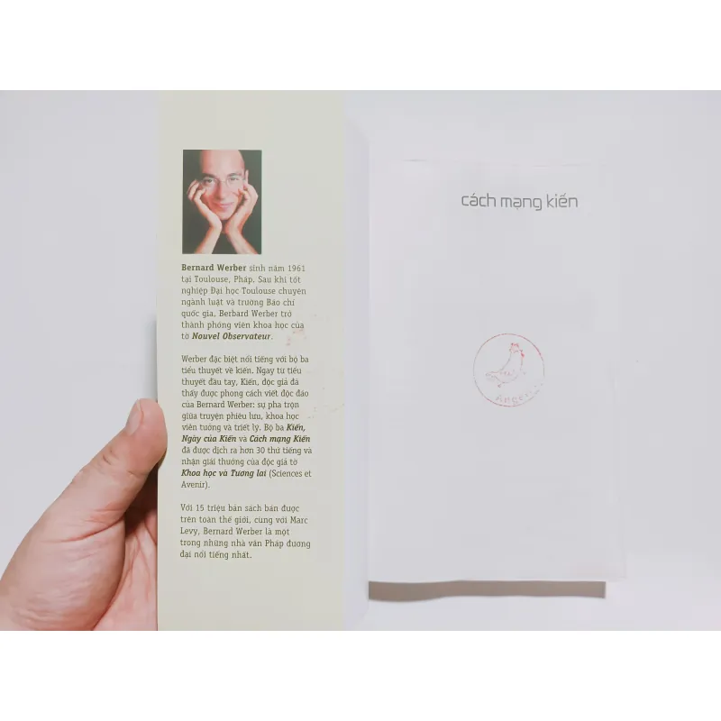 Cách Mạng Kiến - Bernard Weber  1045073