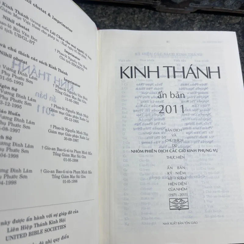 Kinh Thánh ấn bản 2011 fullbox bìa da 929858