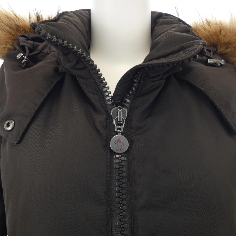 Moncler MONCLER 49334/91 MARMELADE Áo khoác lông 628365