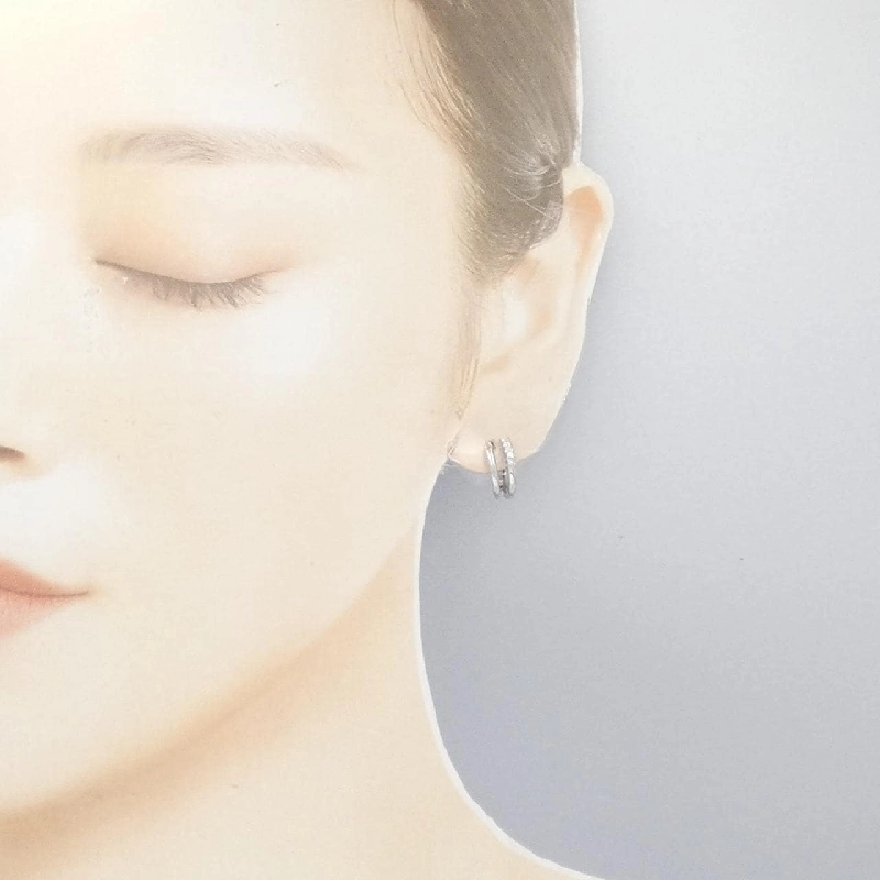 K18WG Bông tai kim cương 0.14CT - Hàng hiệu Chính hãng 874336