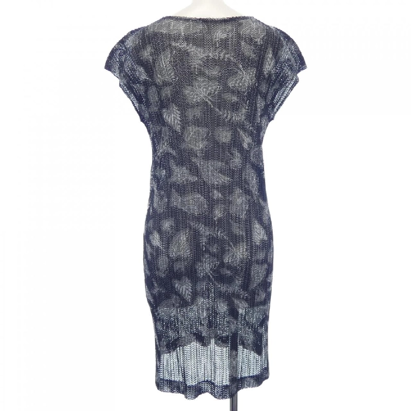 【Mã giảm giá】Đầm PLEATS PLEASE 649929