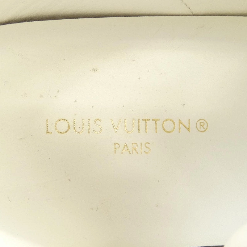 Giày sneaker LOUIS VUITTON in họa tiết chữ ký - Hàng hiệu Authentic 828999