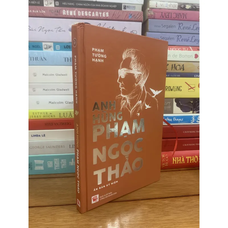 Anh Hùng Phạm Ngọc Thảo 1042003