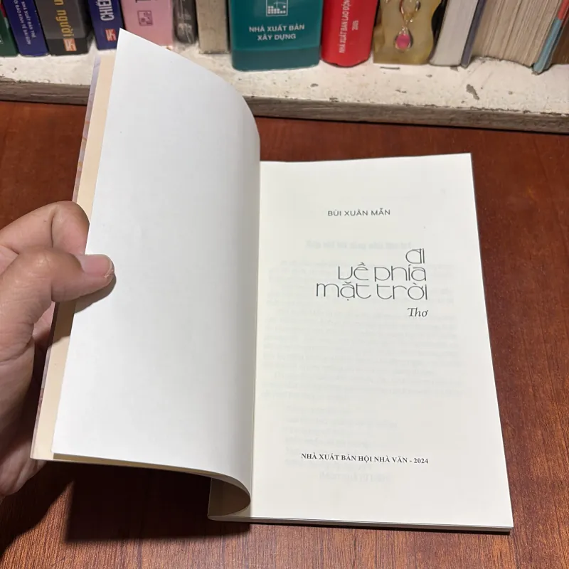 II Thơ: Đi Về Phía Mặt Trời - Bùi Xuân Mẫn - 2024 791506