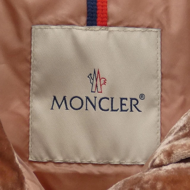 Áo khoác lông vũ MONCLER 641811