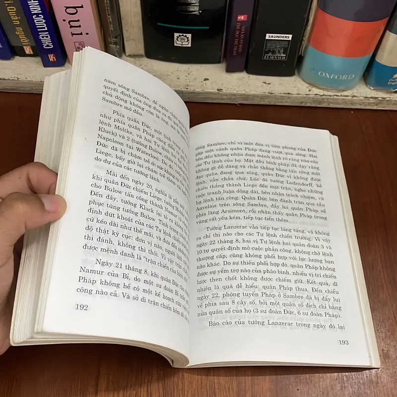 II Lịch Sử Thế Giới: Những Trận Đánh Nổi Tiếng Thế Giới - Quỳnh Cư - 2006 558227