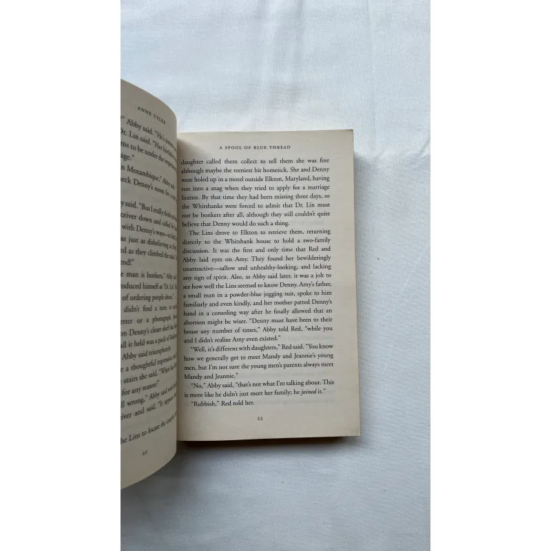 A Spool of Blue Thread - Anne Tyler 788504