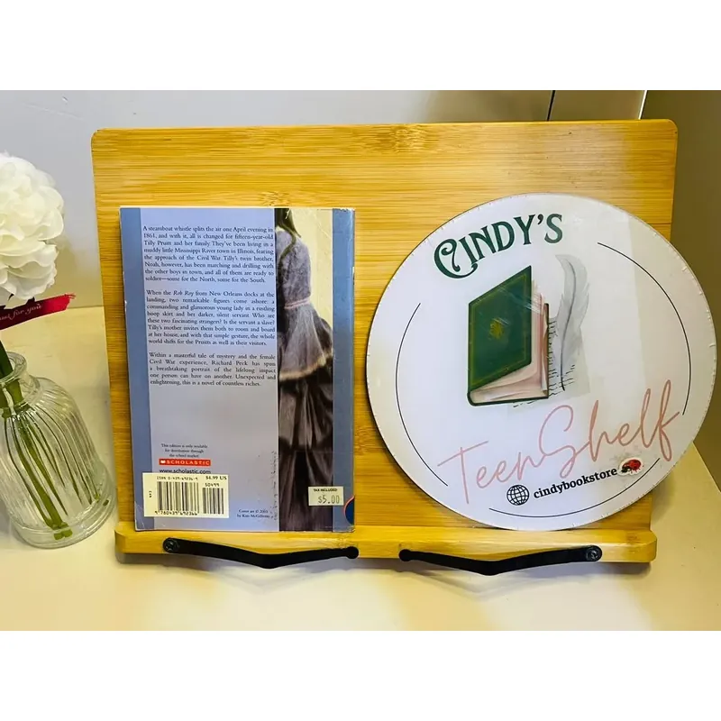 [Sách tiếng Anh 2hand] Like new 90% - 🏡 The River Between Us – Richard Peck 715138