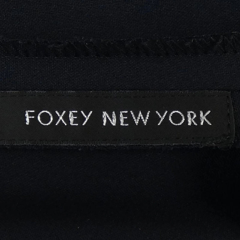 FOXEY NEW YORK 31385 Quần short - Hàng hiệu Authentic 819740