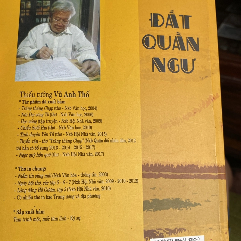 ĐẤT QUẦN NGƯ (XB 2018) 493276