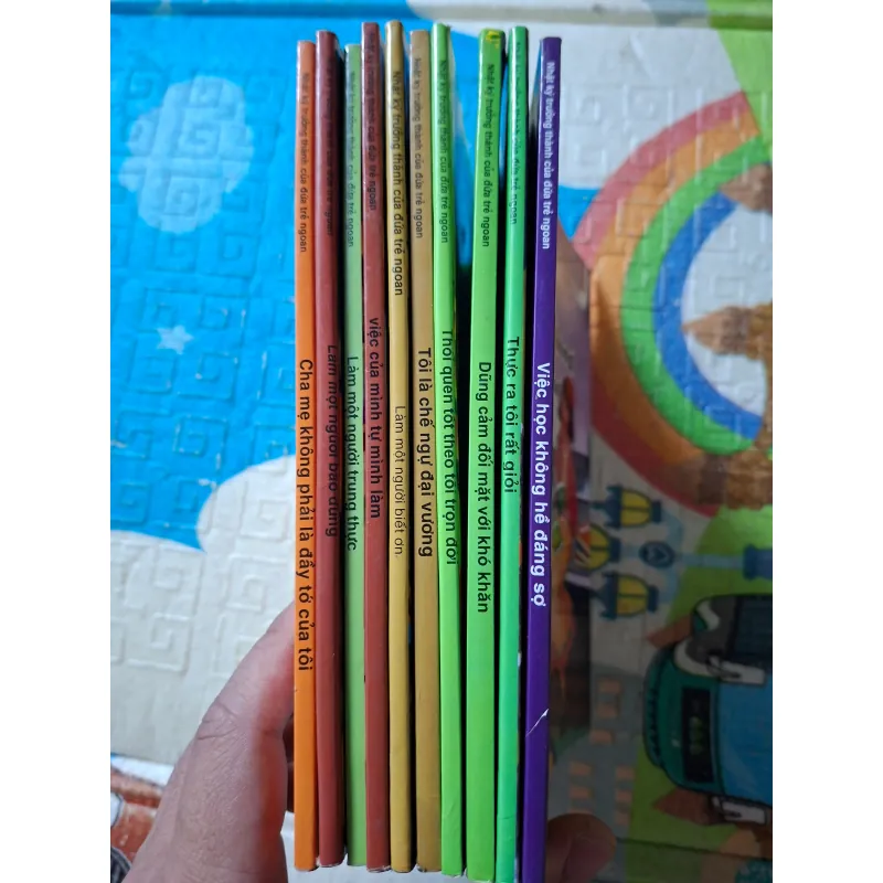 Nhật ký trưởng thành của đứa trẻ ngoan (trọn bộ 10q) 996512