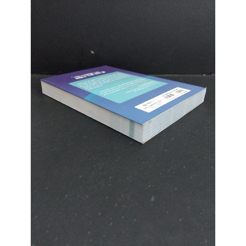 Tôi, tương lai & thế giới mới 90% bẩn nhẹ 2019 HCM0612 Nguyễn Phi Vân KỸ NĂNG 918410