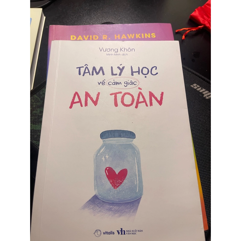 Sách Tâm lý học về cảm giác an toàn  525376