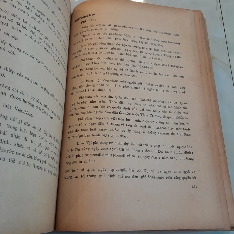 DANH TỪ PHÁP LUẬT LƯỢC GIẢI - TRẦN THÚC LINH 746518