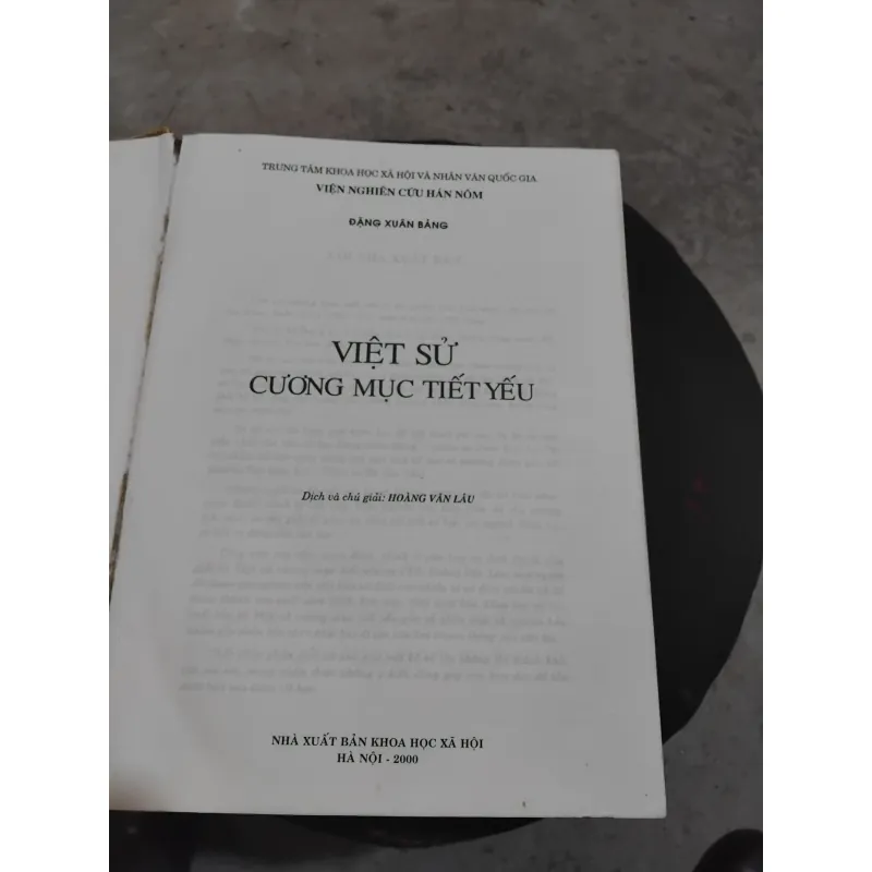 Việt sử cương mục tiết yếu của Đặng Xuân Bảng  1001930