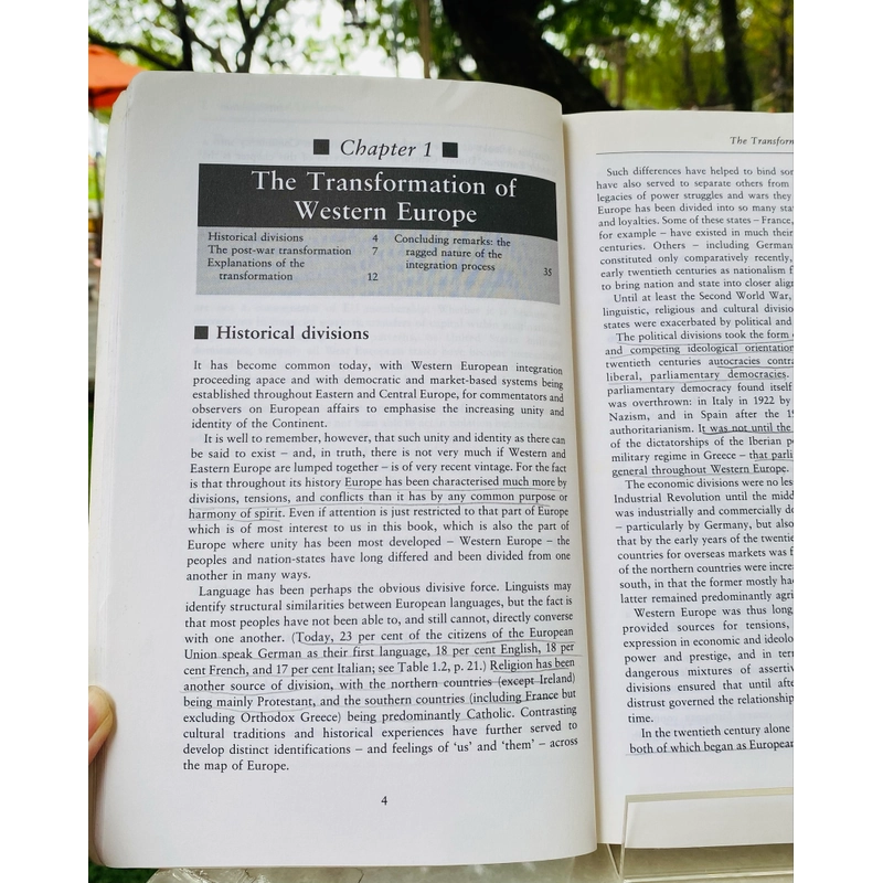 THE GOVERNMENT AND POLITICS OF THE EUROPEAN UNION  547493