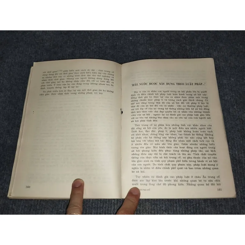 CÁC PHẠM TRÙ VĂN HOÁ TRUNG CỔ 991085