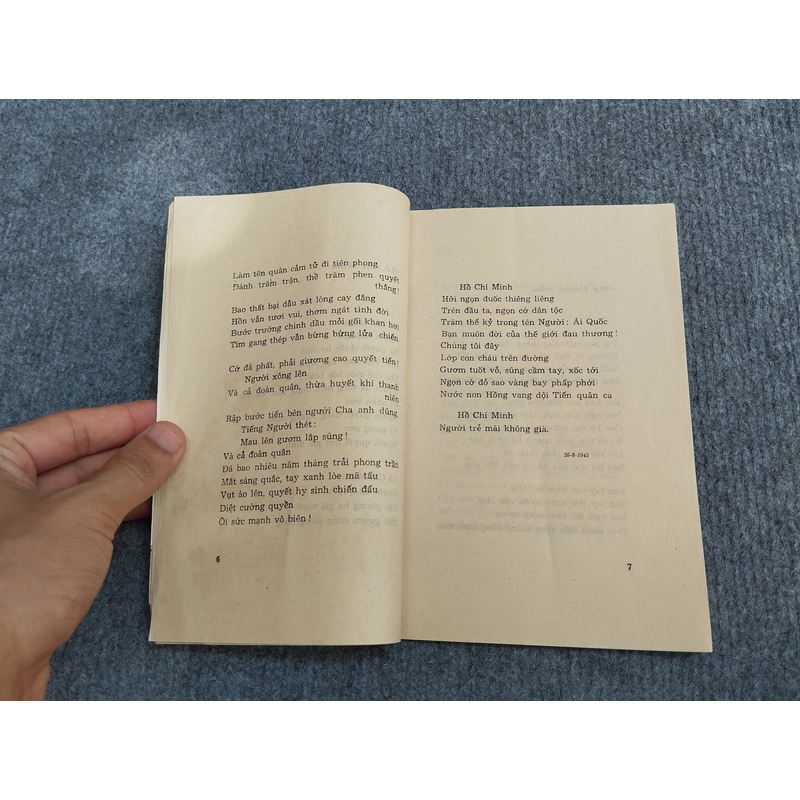 BÁC HỒ - THƠ TỐ HỮU 549080