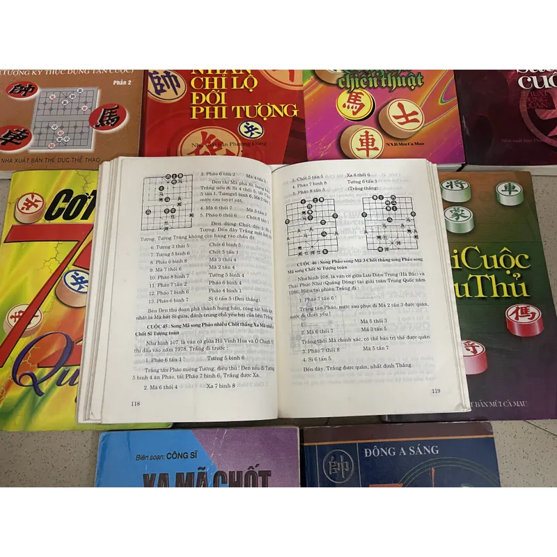 Bộ 9 cuốn sách Cờ Tướng cổ điển  728103