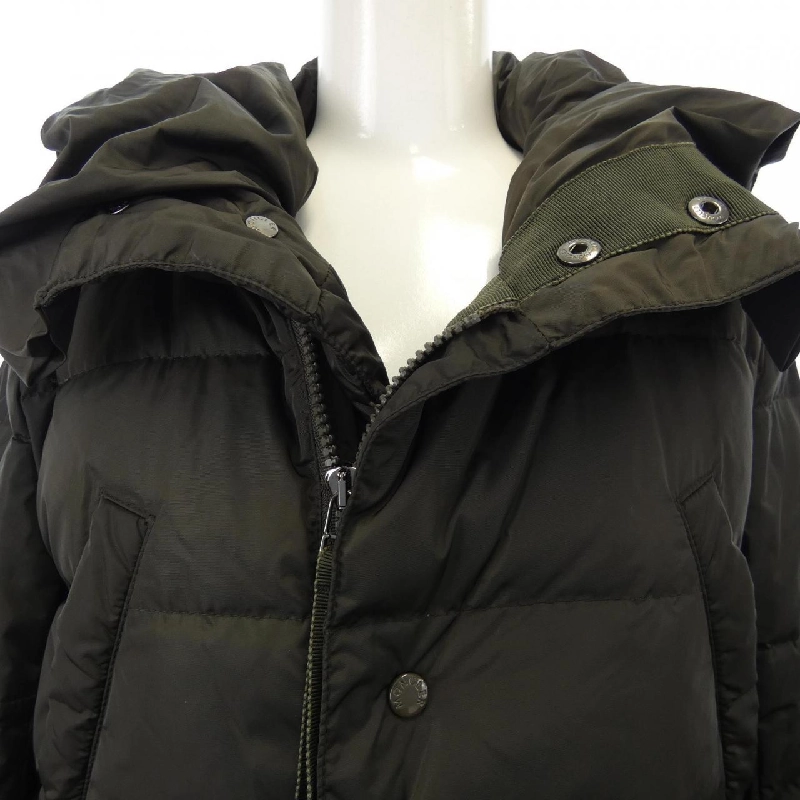 Áo khoác lông vũ MONCLER 637680