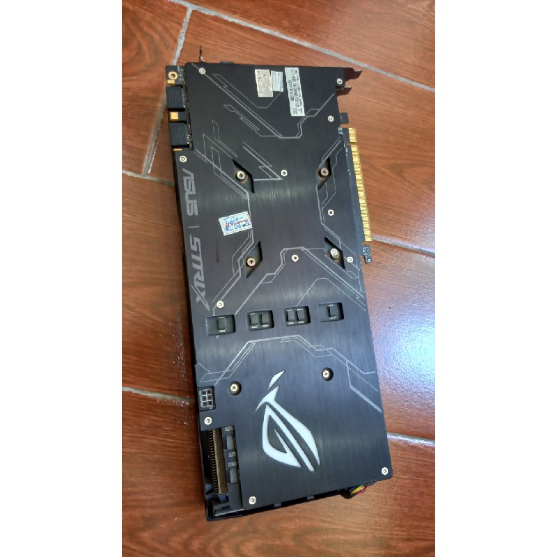 CARD ĐỒ HỌA ROG-STRIX-GTX1080TI-11G-GAMING 10331