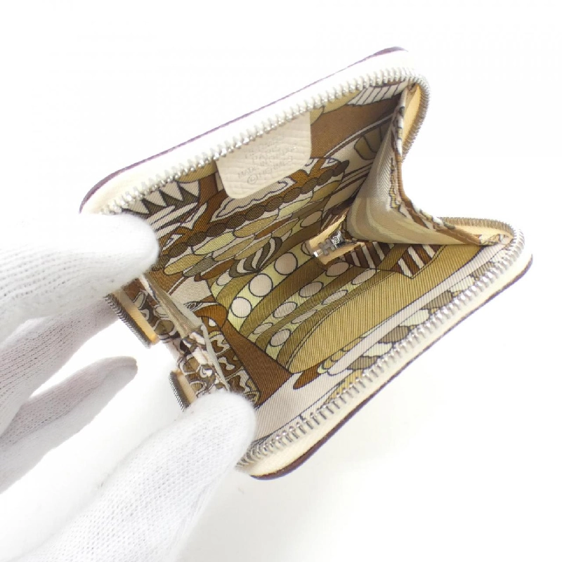 HERMES LA PATISSERIE FRANCAISE Silk Import Monet 083330CK Ví tiền 621724