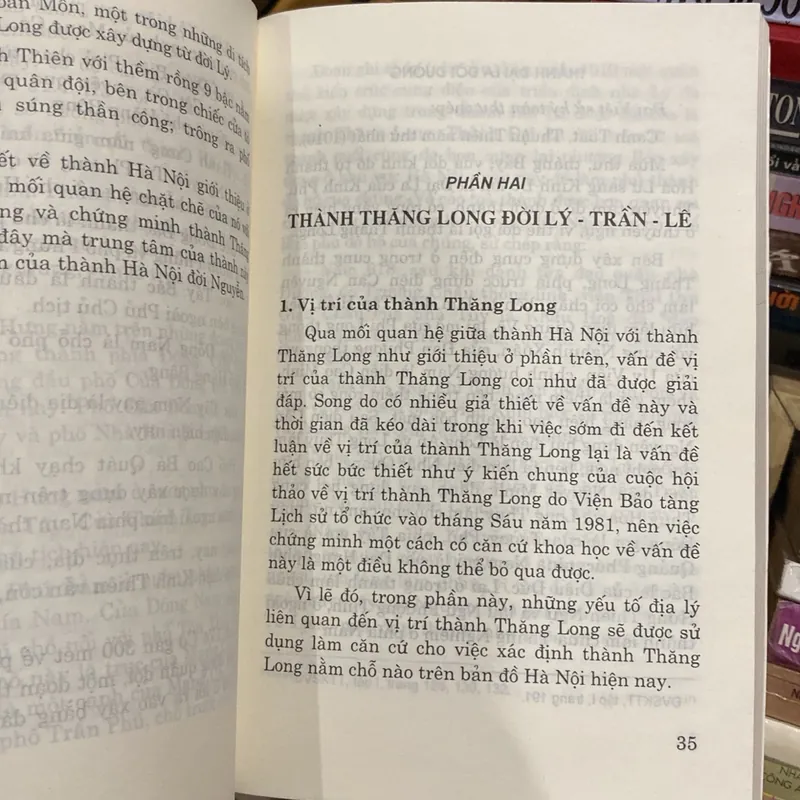 TÌM LẠI DẤU VẾT THÀNH THĂNG LONG (XB 2003) 1068021