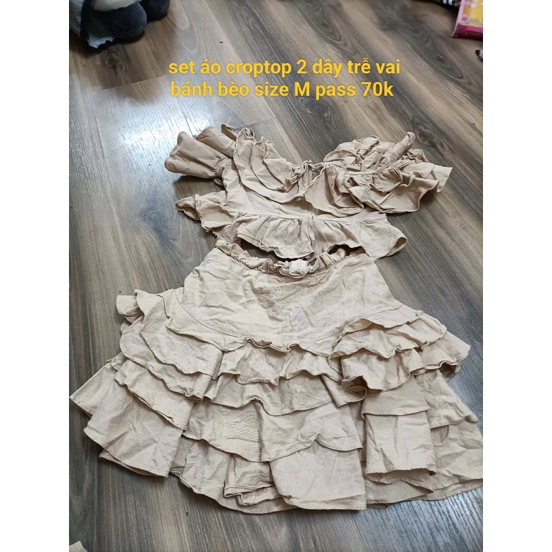 Quần áo nữ Size S M pass lại ạ 330414