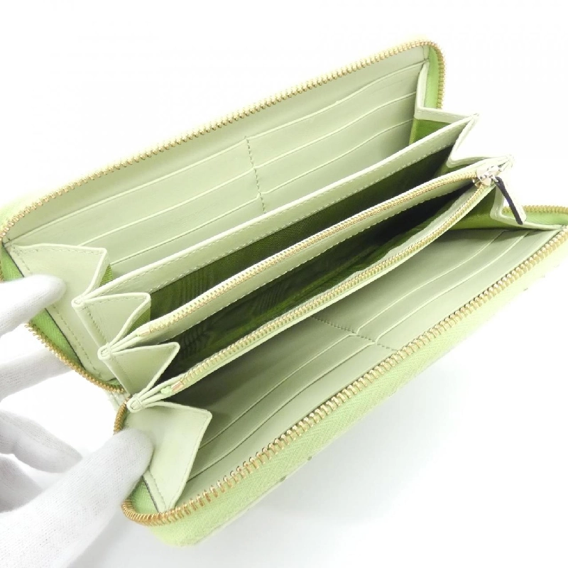 Ví Gucci 456117 EAA2O 622333