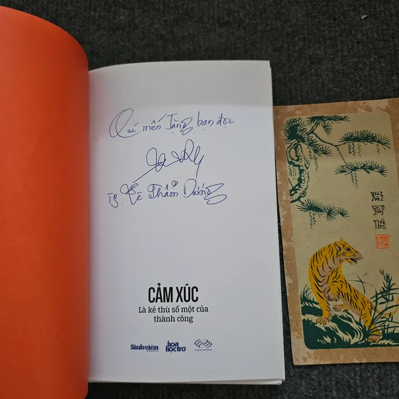 Cảm xúc là kẻ thù số 1 của thành công - Lê Thẩm Dương - Bản đặc biệt có chữ ký 737213