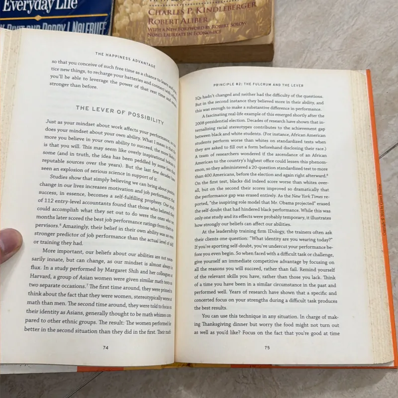 THE HAPPINESS ADVANTAGE 746102