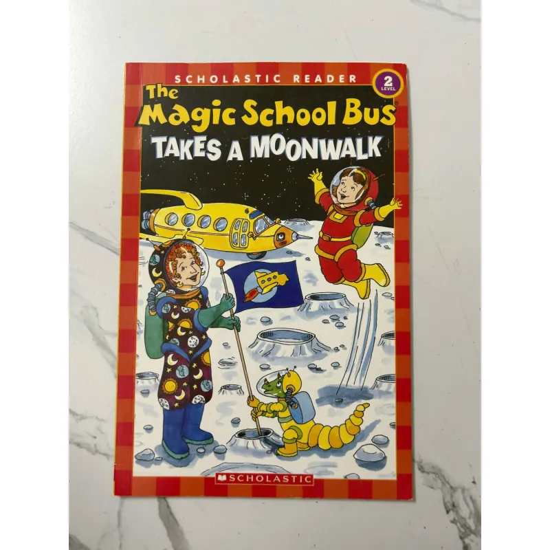 The Magic School Bus: Takes a Moonwalk – Joanna Cole (Level 2) 1021505