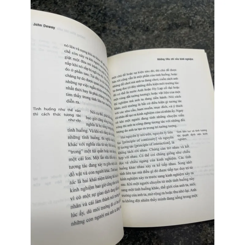 Kinh nghiệm và giáo dục John Dewey 751960