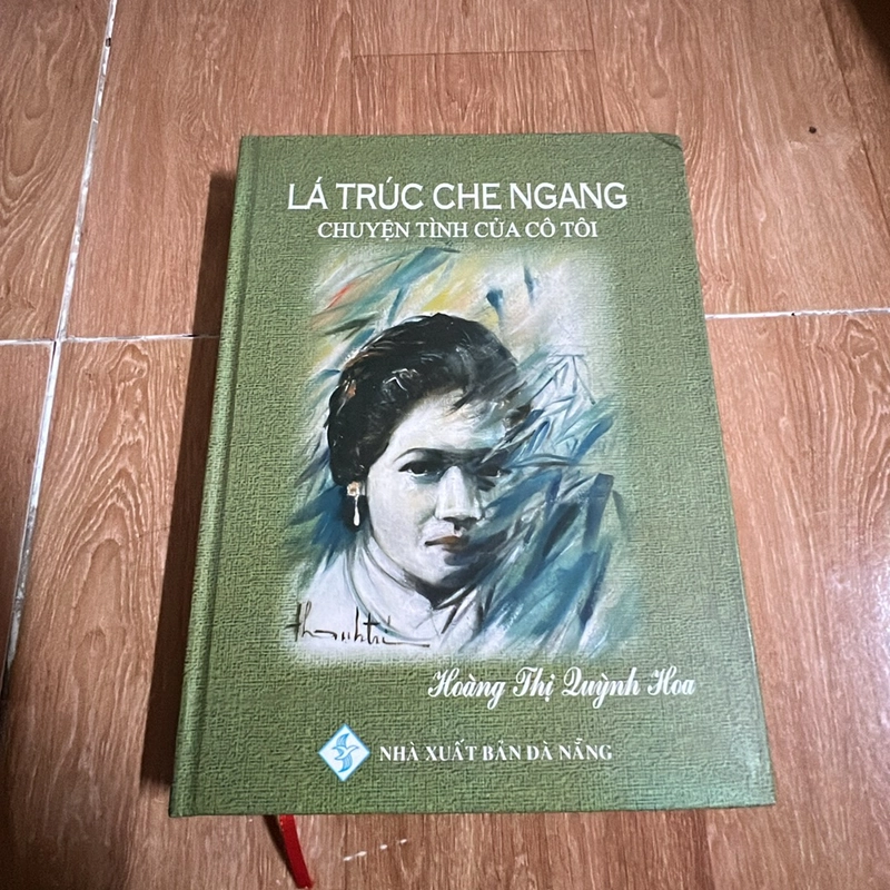 Lá truc che ngang  333524