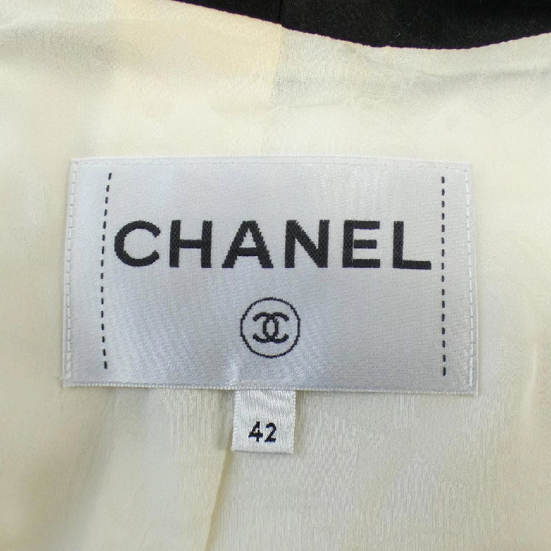【Mã giảm giá】Áo khoác CHANEL 637028