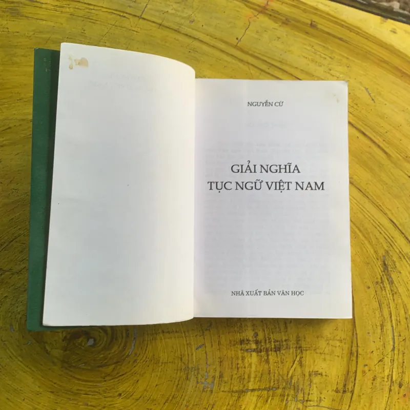 GIẢI NGHĨA TỤC NGỮ VIỆT NAM - NGUYỄN CỪ 976636