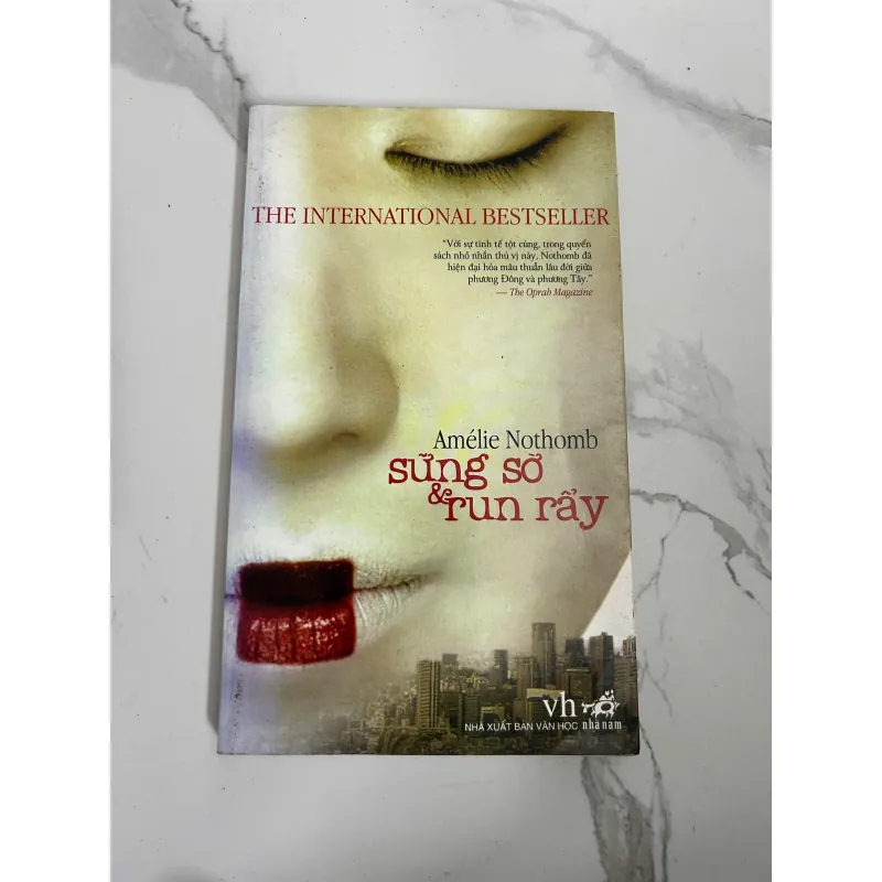 Sững sờ & Run rẩy – Amélie Nothomb 718098