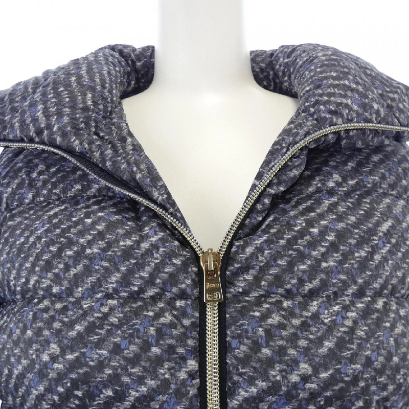 【Khuyến mãi】Áo khoác lông vũ Herno 640966