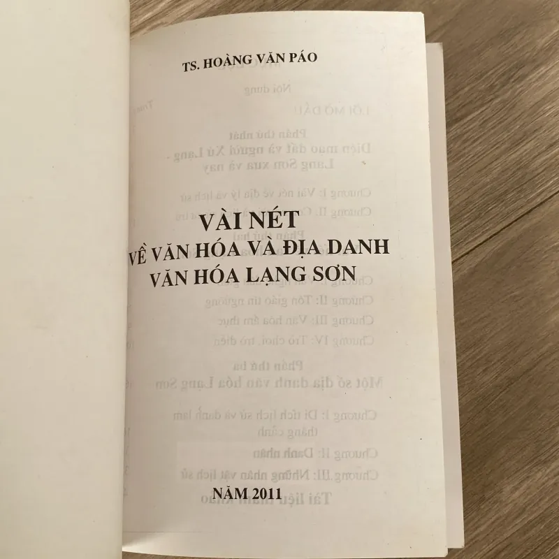 VÀI NÉT VỀ VĂN HÓA VÀ ĐỊA DANH VĂN HÓA LẠNG SƠN (XB 2012) 1009768